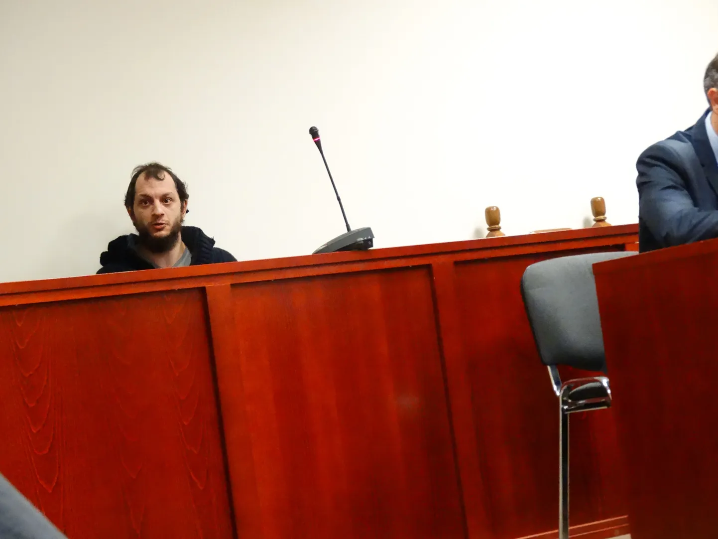 Süüdistatav muutis viimasel hetkel meelt ja nõudis kokkuleppemenetluse asemel enda üle kohtupidamist üldmenetluse käigus.