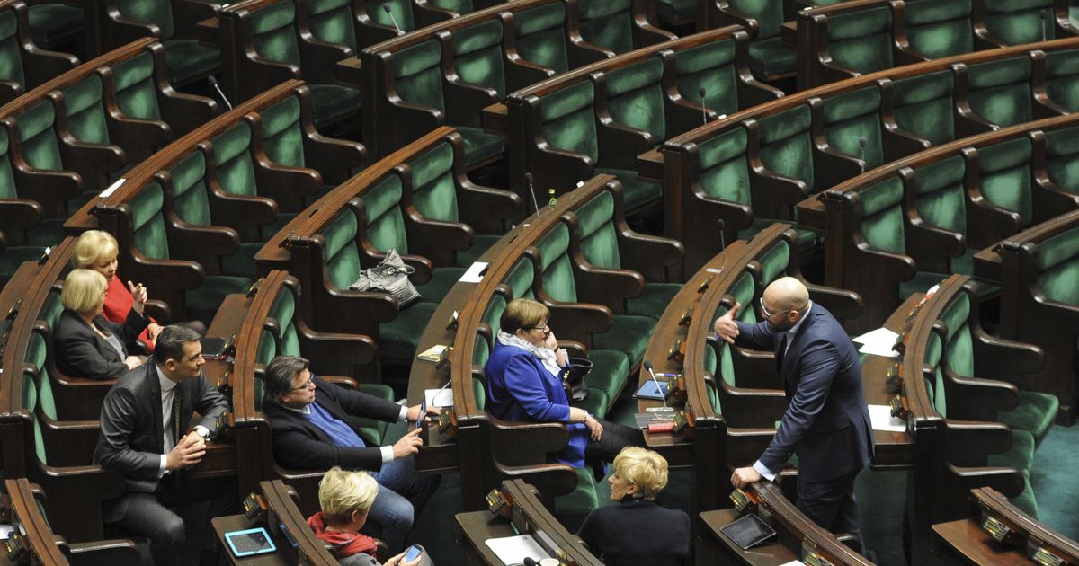 Регулярные выборы в парламент. Парламент Польши. Сейм Польши. Фото польский Сейм. Парламент Польши фото.