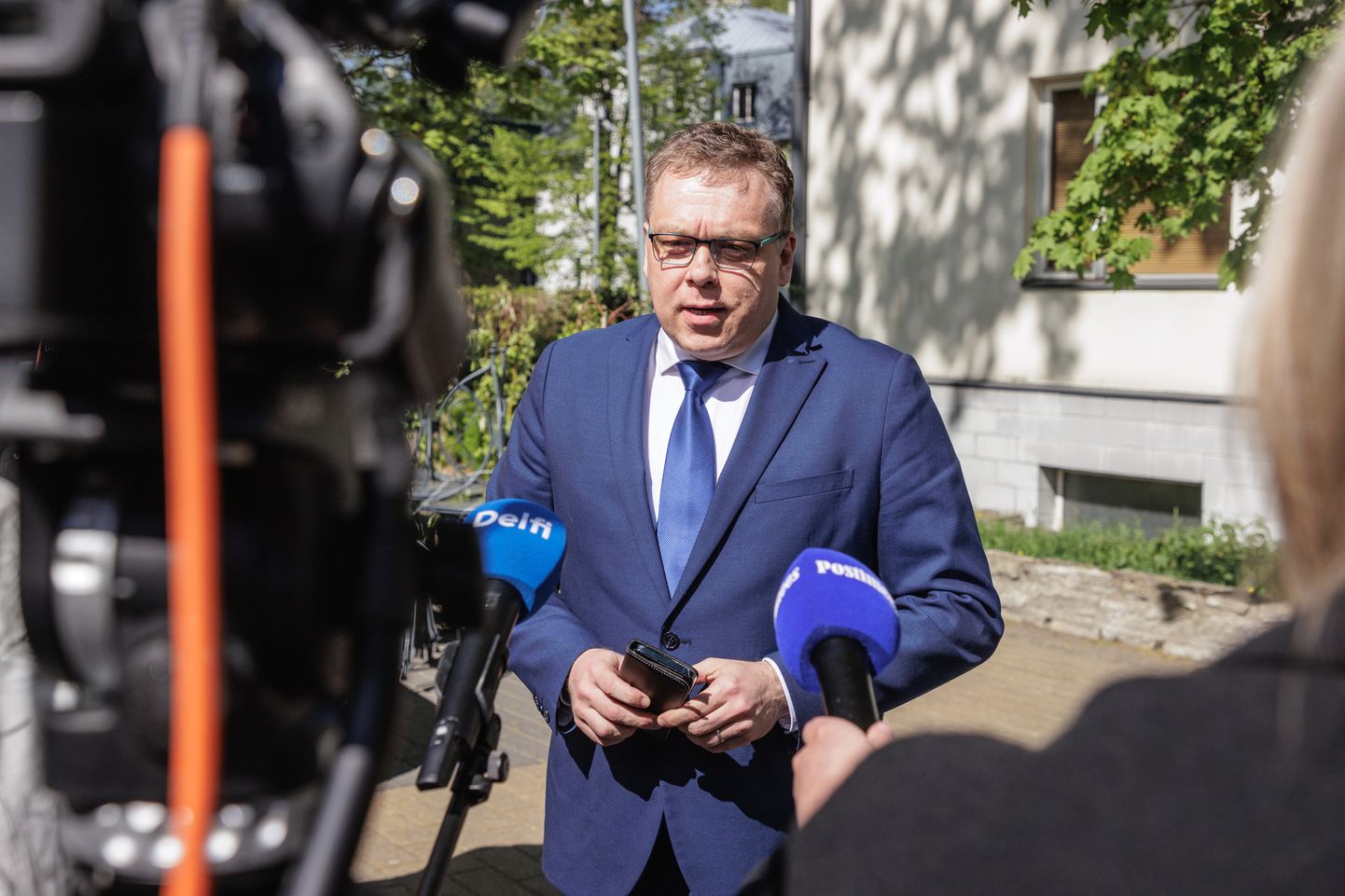 Eesti 200 esimees Lauri Hussar kommenteeris MTÜ Slava Ukraini eksjuhi Johanna-Maria Lehtme lahkumist riigikogust.