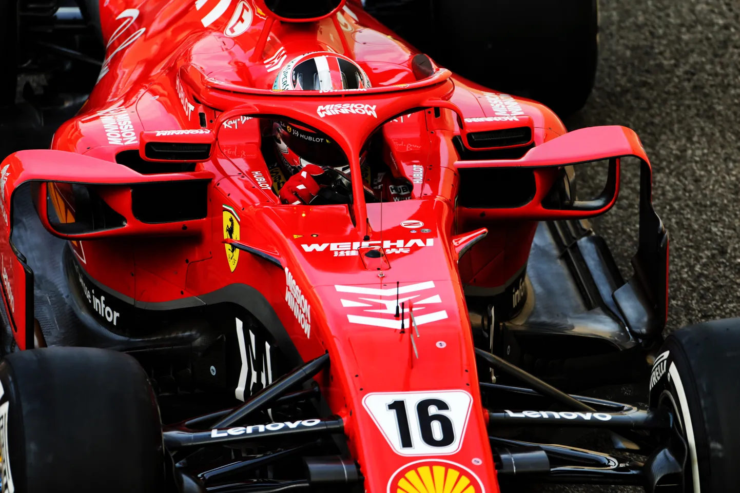 Charles Leclerc oli Abu Dhabi testipäeva kiireim mees.