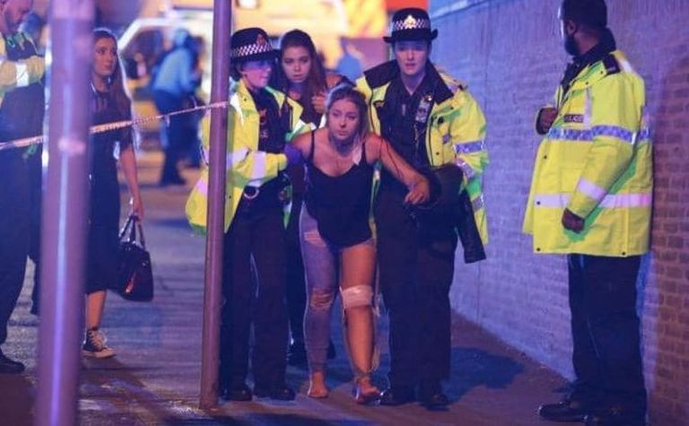 Manchesteri rünnakus kannatada saanud noor naine / Twitter.com