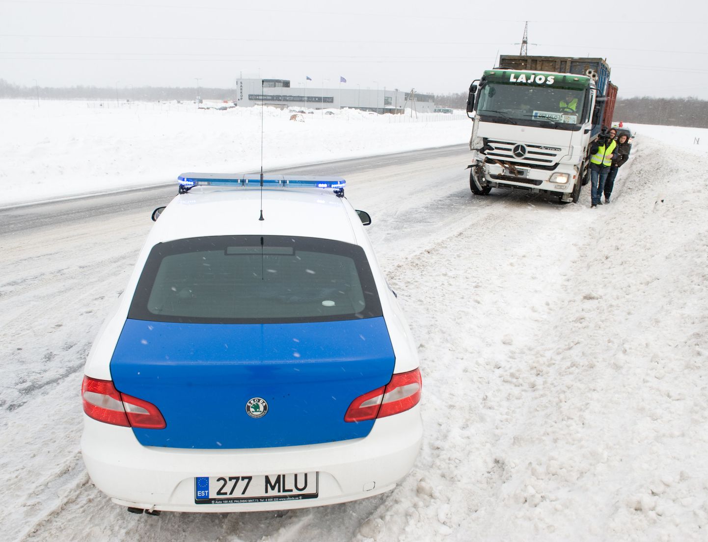 Liiklusõnnetus Tallinna ringteel Jüri lähedal.