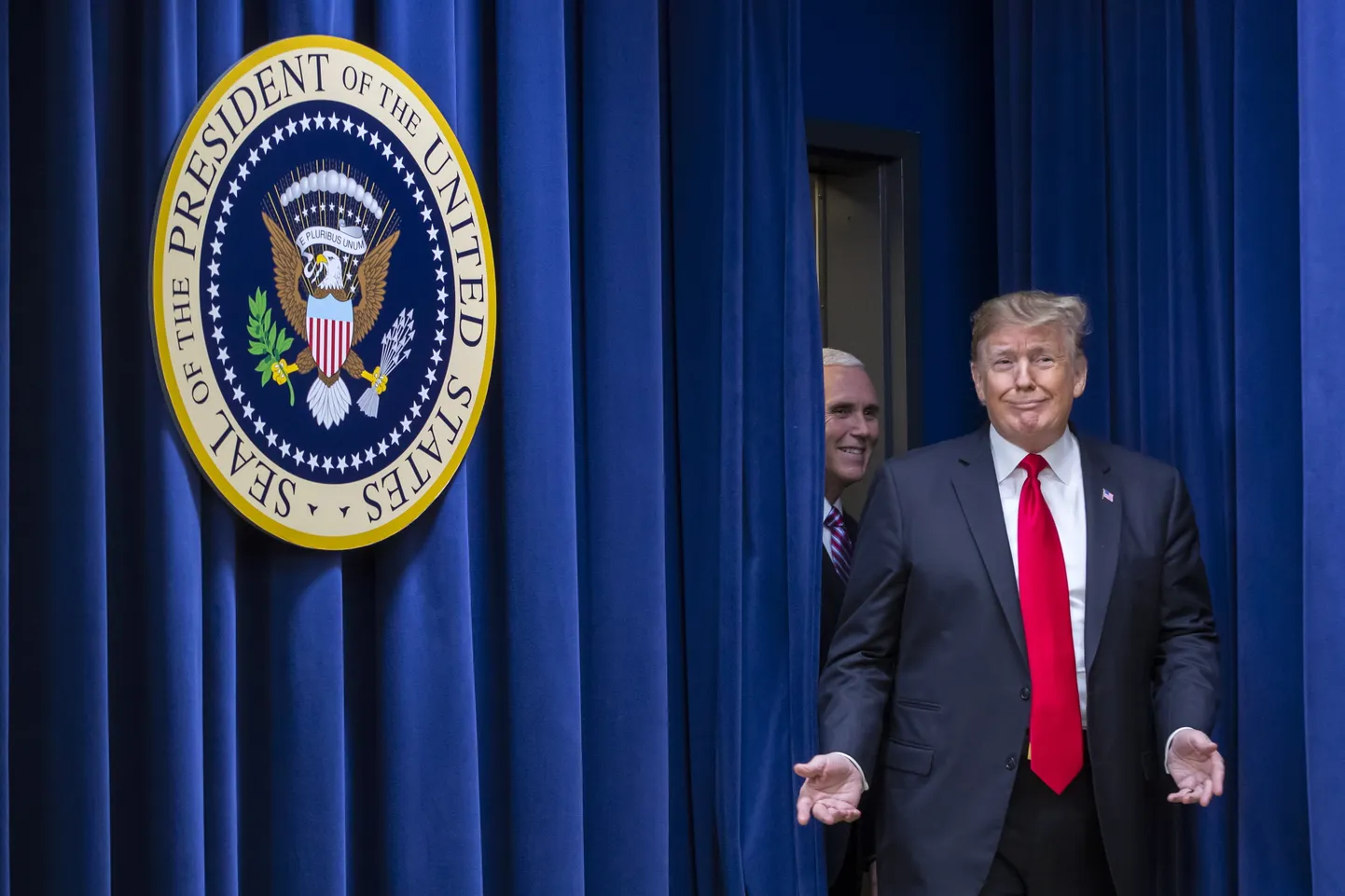 USA president Donald Trump (ees) ja asepresident Mike Pence.