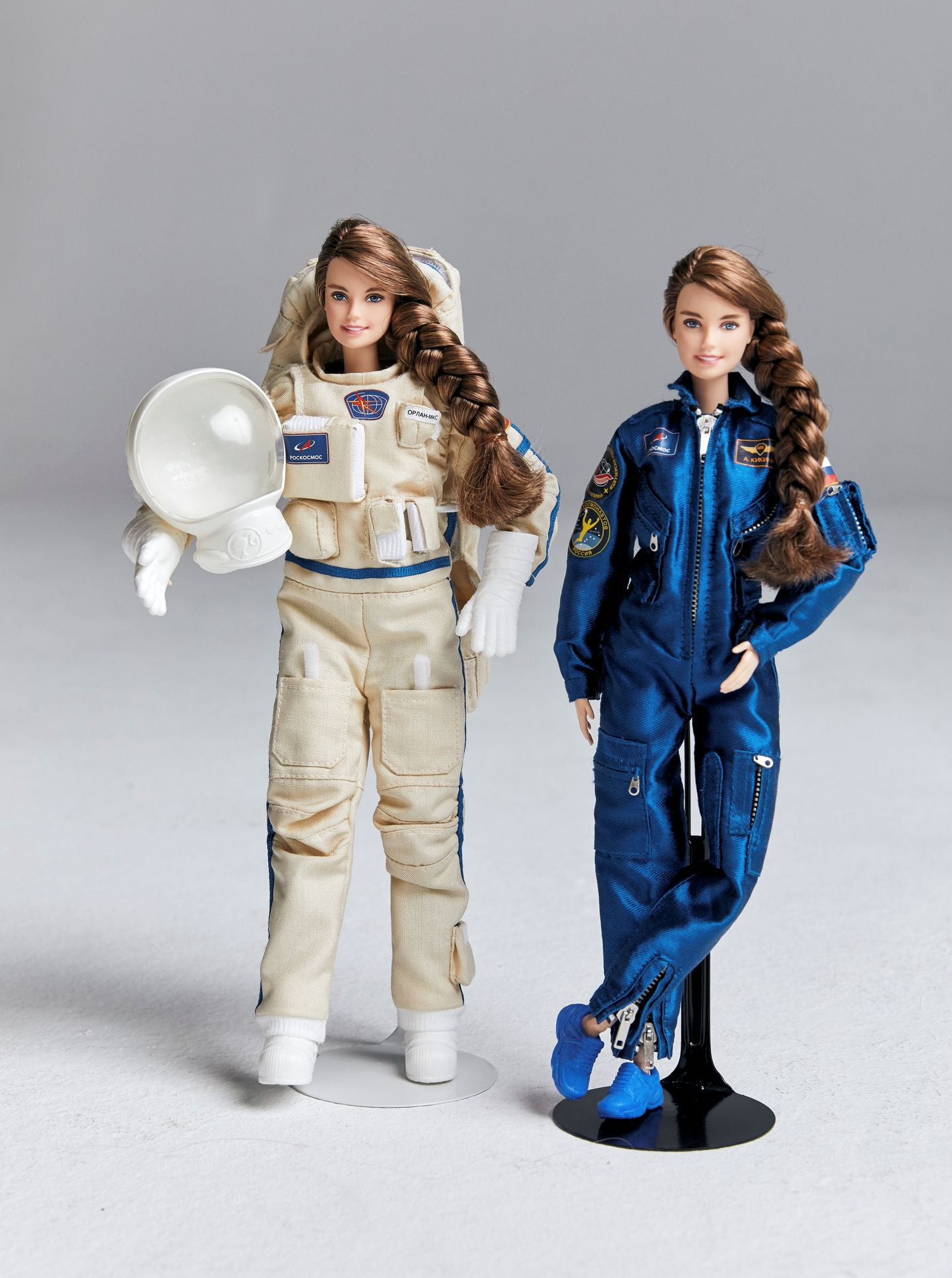 Barbie-nukud, mis on inspireeritud Venemaa naiskosmonaudist Anna Kikinast, Anna Kikina kuvandit kehastava Barbie valmistas Mattel tüdrukute ja naiste inspireerimise kampaania raames ning tähistamaks lähenevat 60. aastapäeva inimese esimesest kosmoselennust.