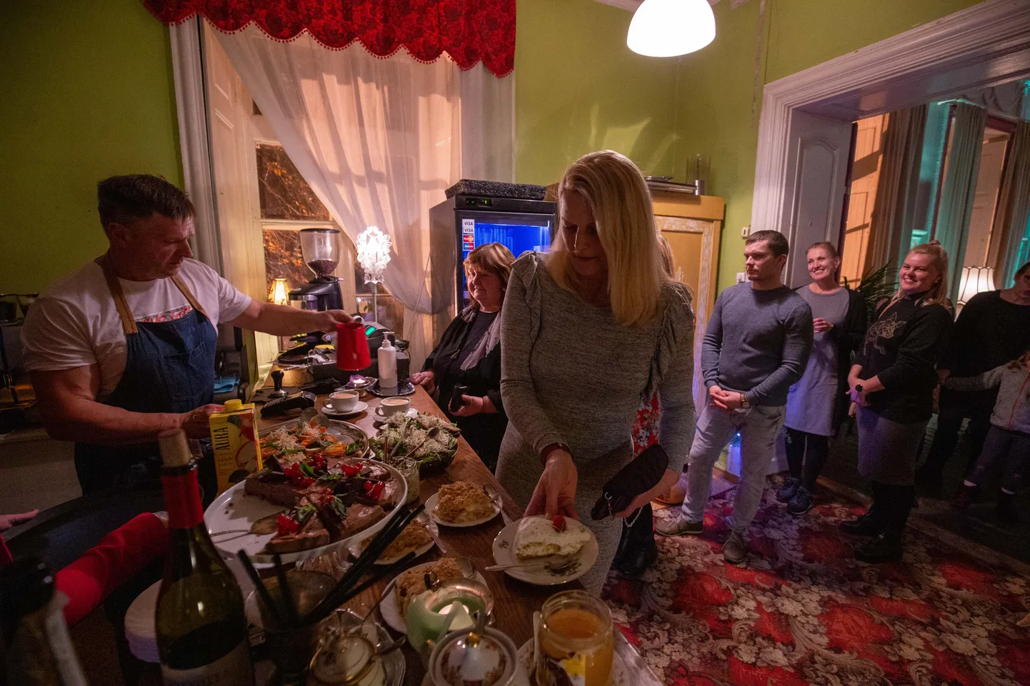 Sargvere mõisas tegutsev Emmeliine toidutuba ootab aega, mil saaks taas rahvast külla kutsuda.
