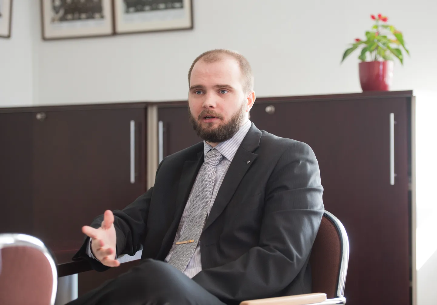 Põhja prefektuuri raskete kruitegude talituse juht Roger Kumm.