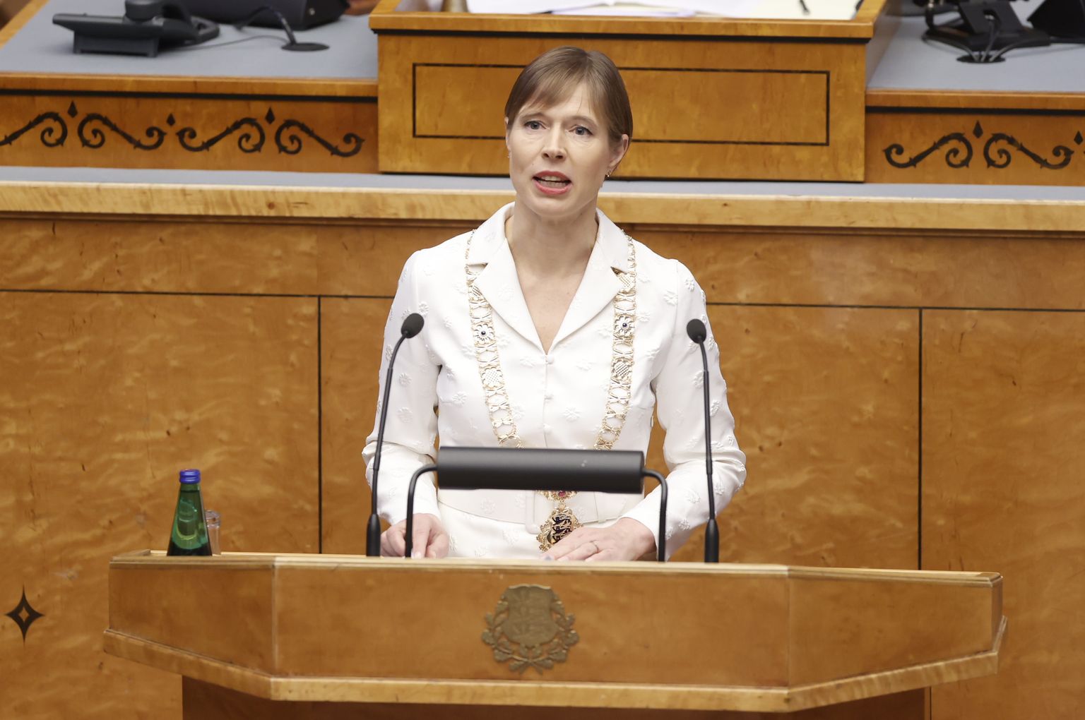 Kaljulaid pidas riigikogu ees kõne