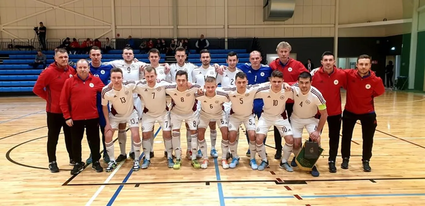 Latvijas telpu futbola izlase.
