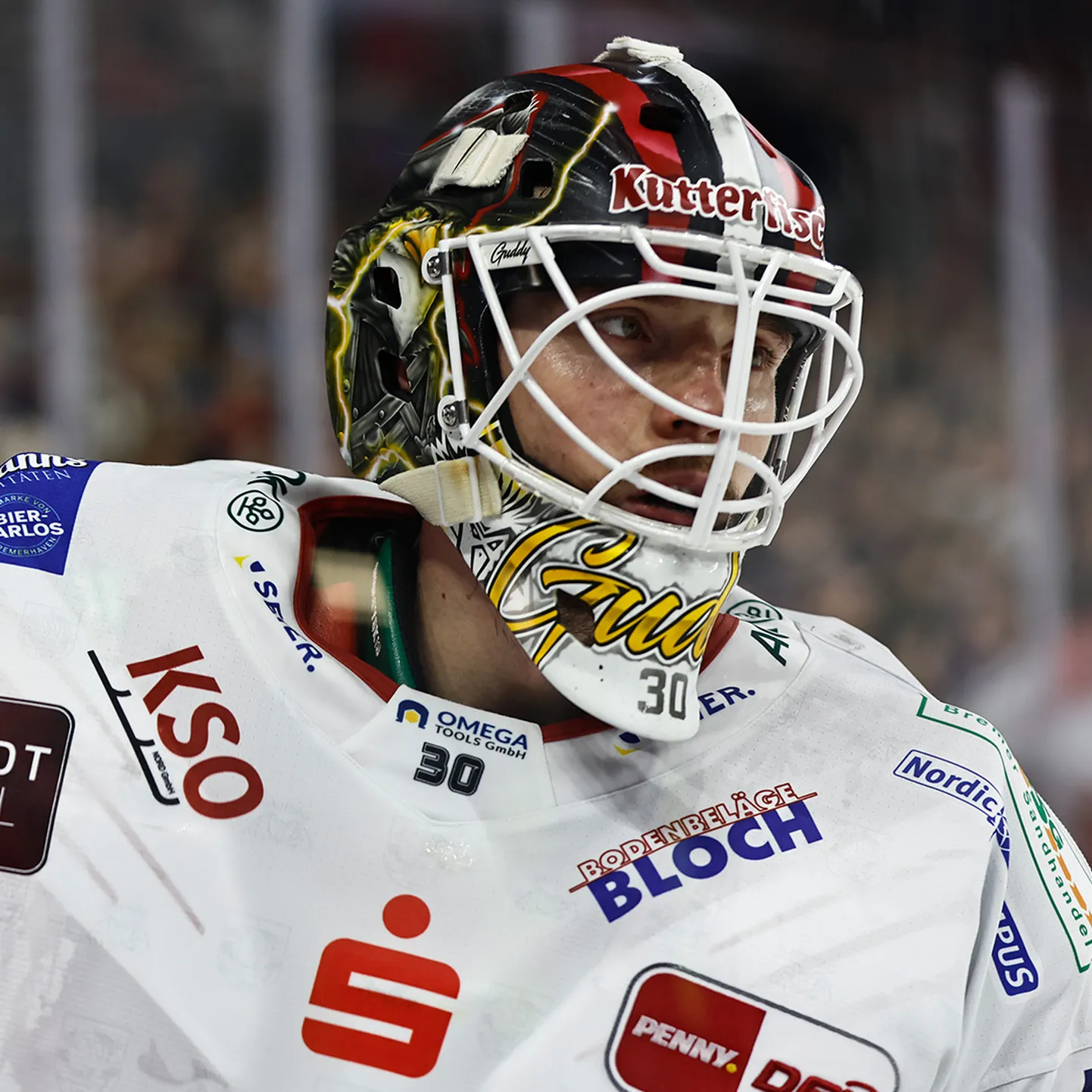 Latvijas hokeja vārtsargs Kristers Gudļevskis