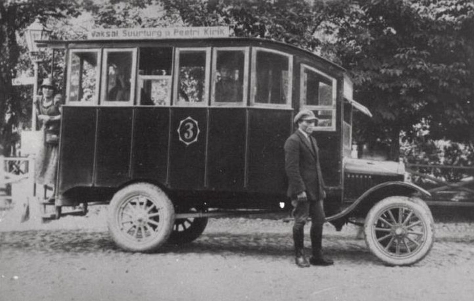 F. Kangro buss 1923. aastal.