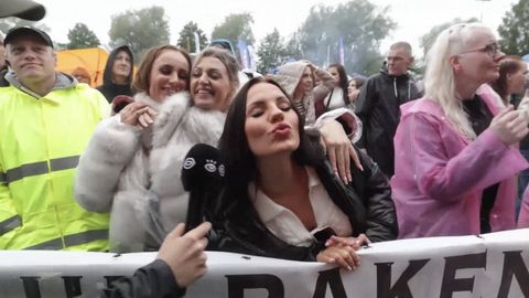 VALLATU VIDEO ⟩ «Raha on lihtsalt paber.» Soome eestlased pidasid vihma kiuste Lohjas maha korraliku jaani-mürgli