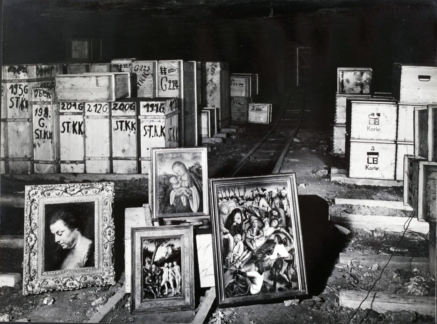 Natside poolt varastatud ja peidetud kunstiaarded Saksamaa Heilbronn-Kochendorfi soolakaevanduses