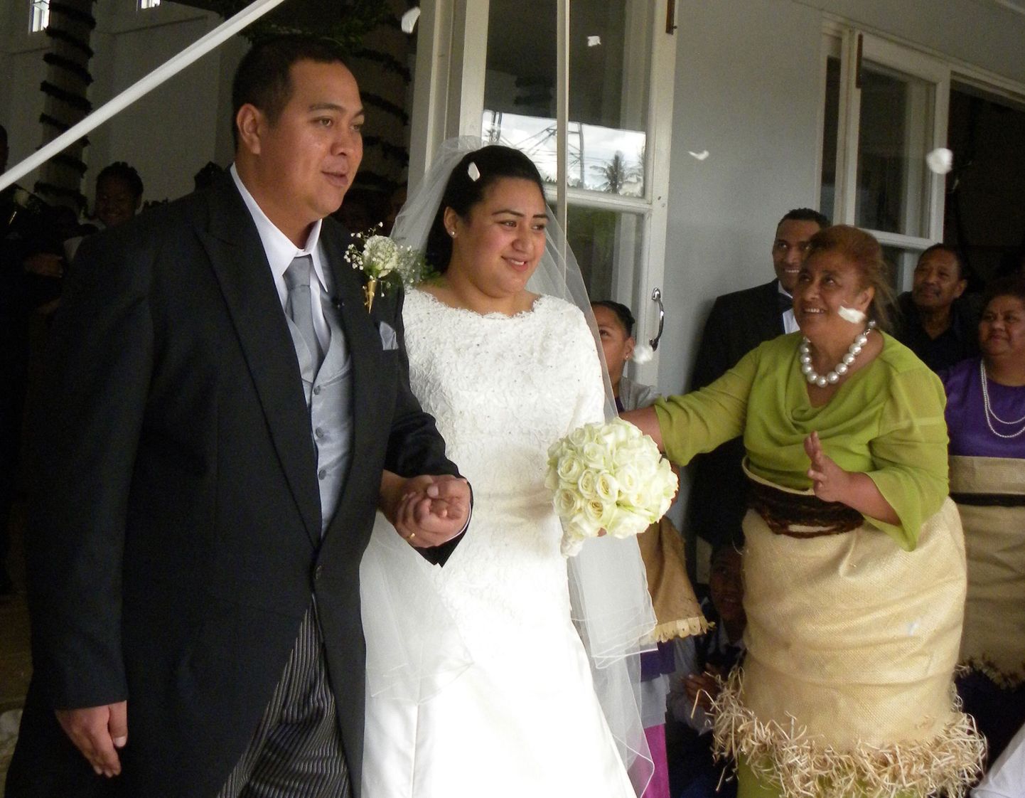 Tonga kroonprints Tupouto'a 'Ulukalala ja ta naine Sinaitakala Tu'imatamoana 'i Fanakavakilangi Fakafanua