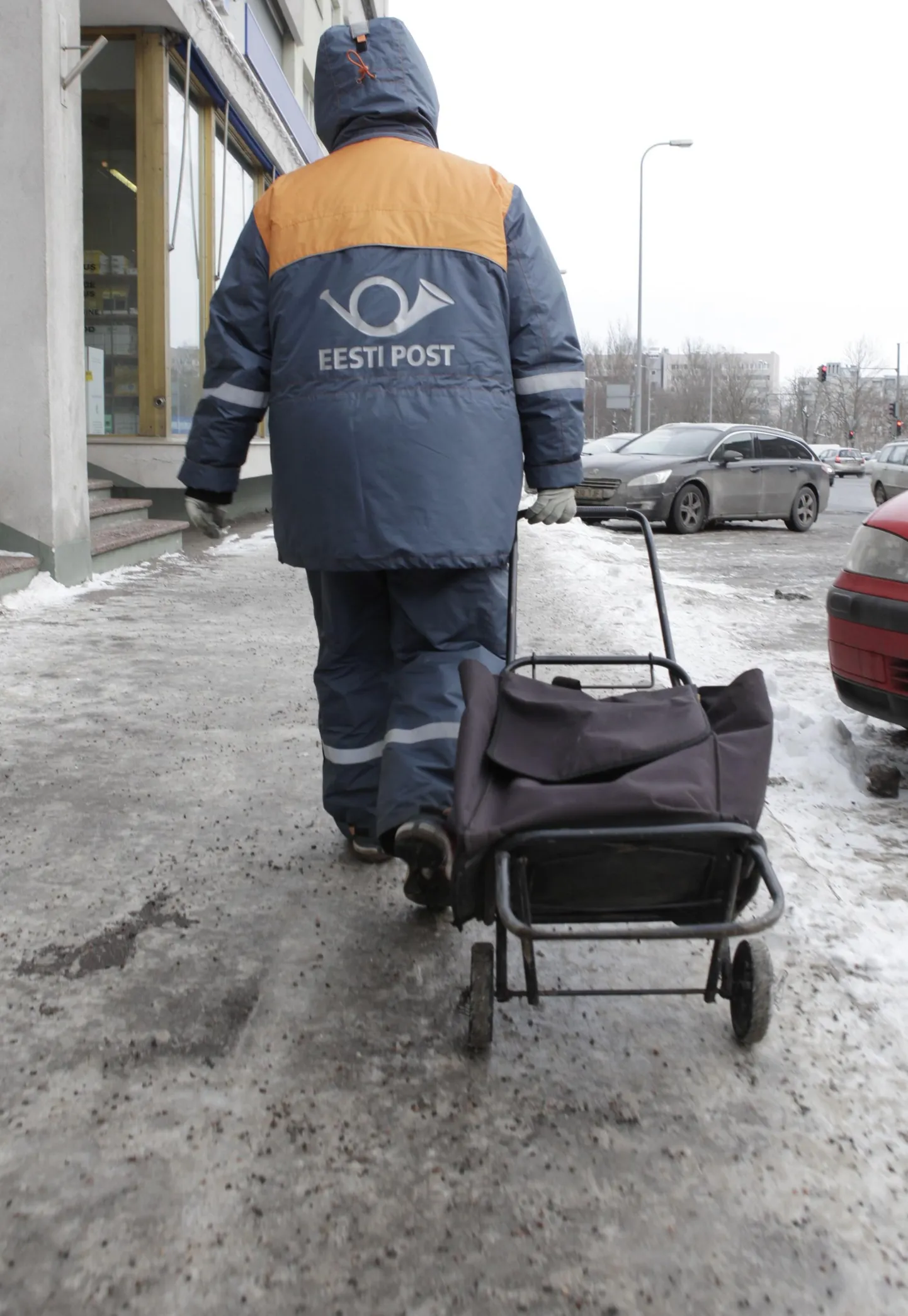 Kes ootab edaspidigi, et postiljon pensioni koju toob, peab arvestama hinnatõusuga.