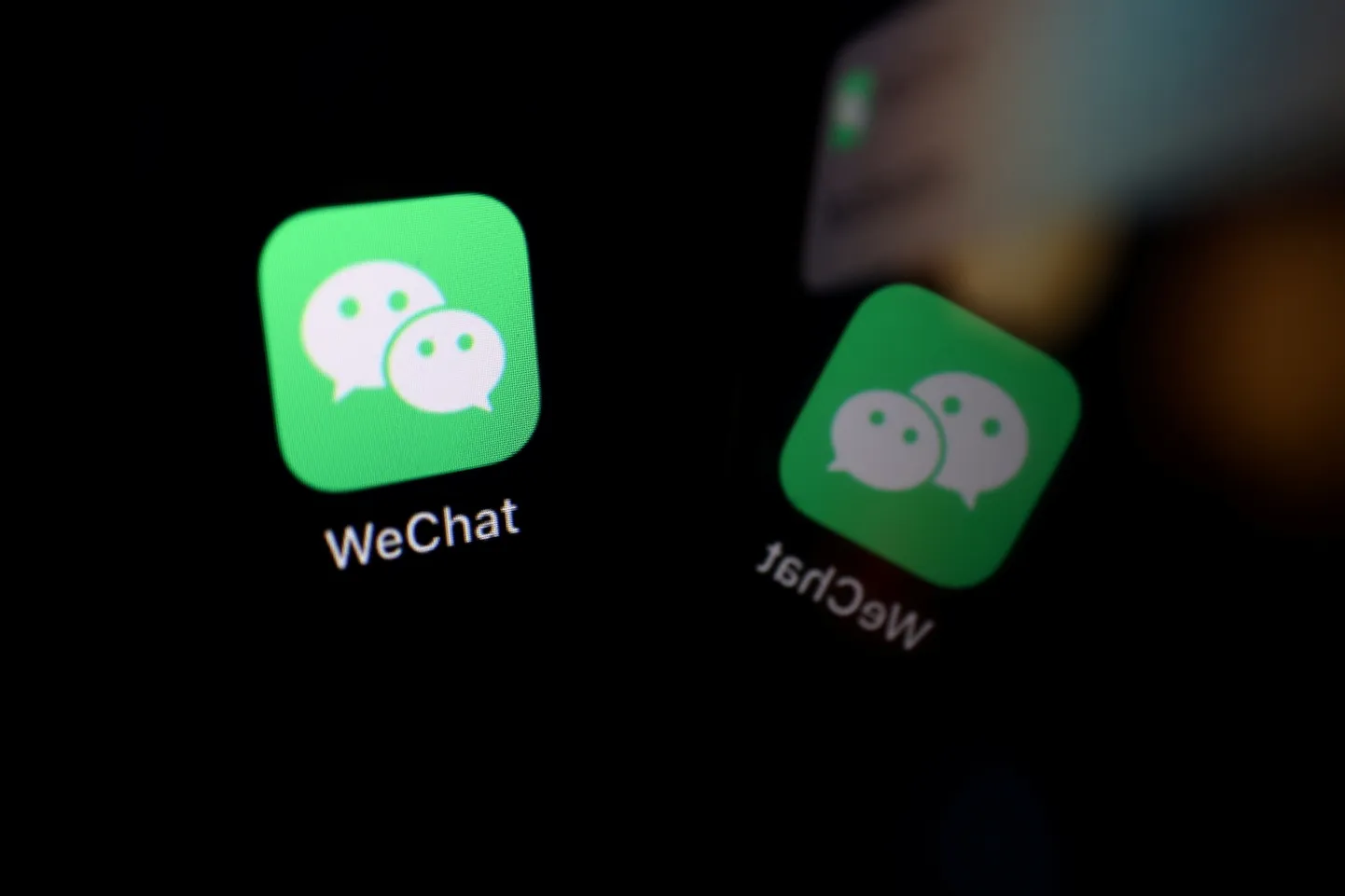 Illustratsioon sõnumirakenduse WeChat logost.