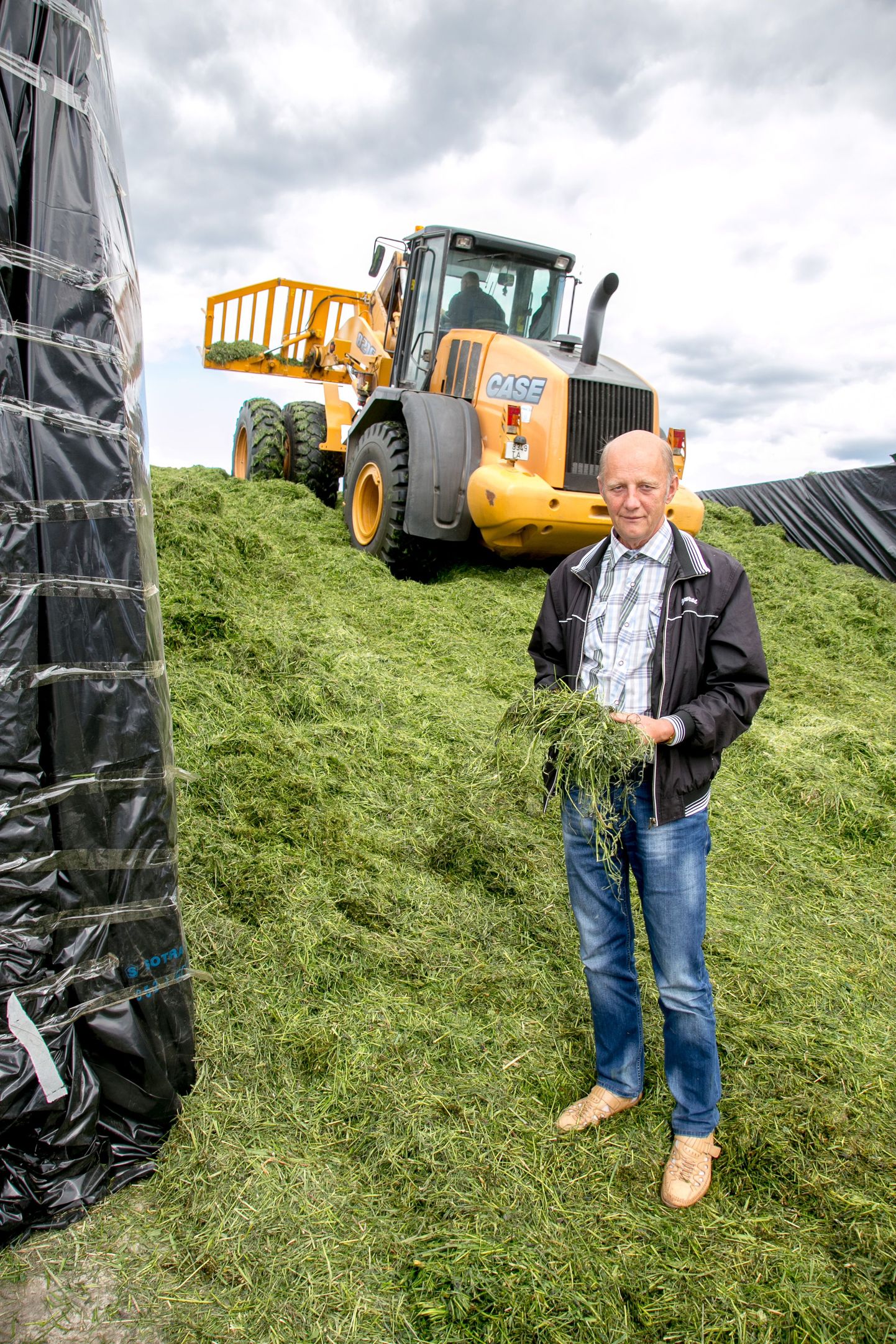 Surju Põllumajandusliku OÜ tegevjuht Hannes Isand ütleb, et reeglina ostavad nad uue või demomasina, mida kui näidist on natuke kasutatud ja mille hind on selle võrra paindlikum.