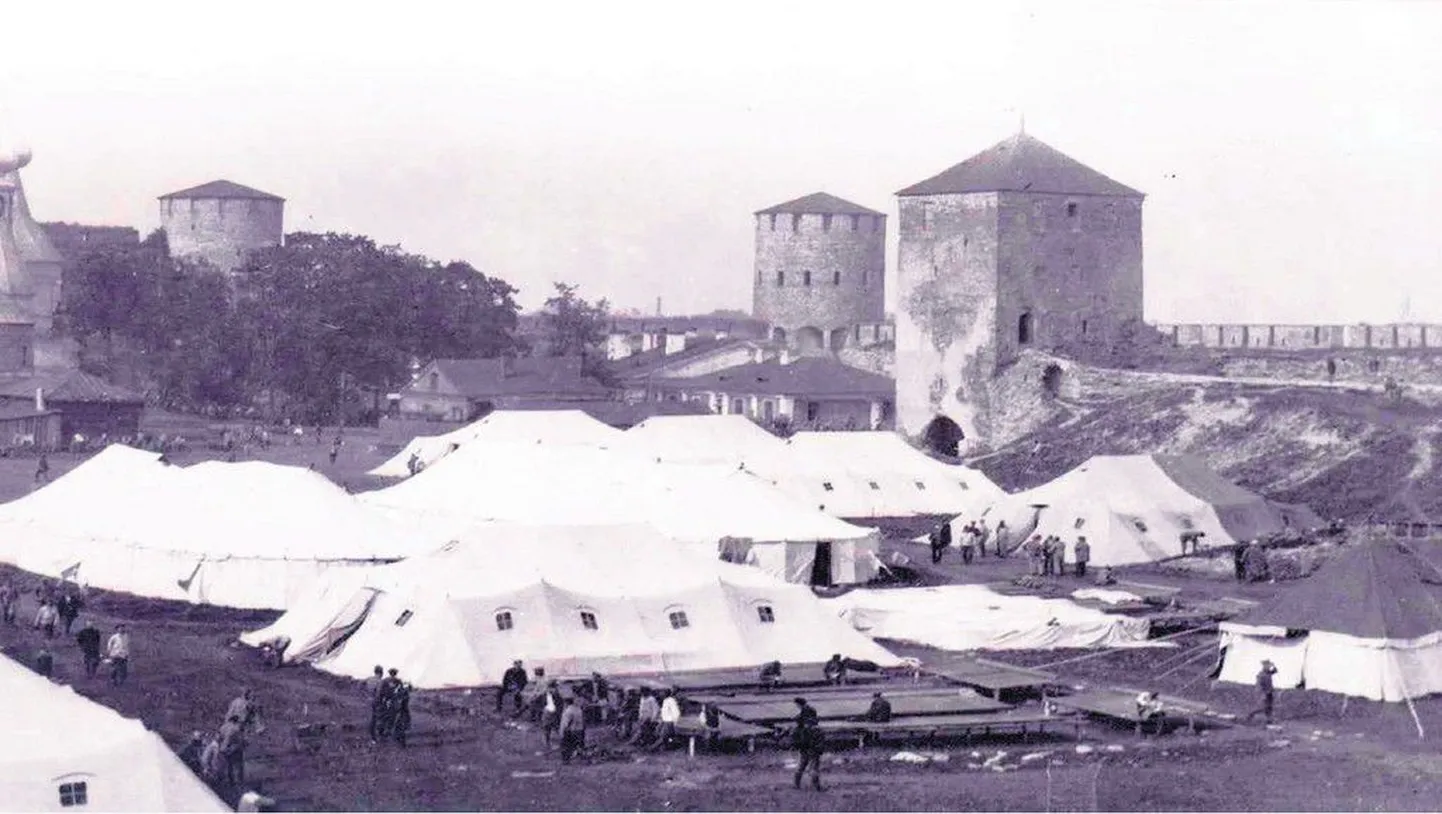 Ameerika Punase Risti välihospidal 1920. aastal Narvas.