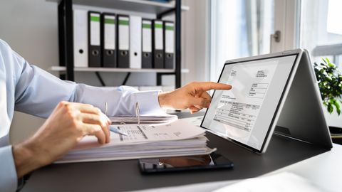 Pašvaldībām var nākties atteikties no elektroniskās dokumentu aprites