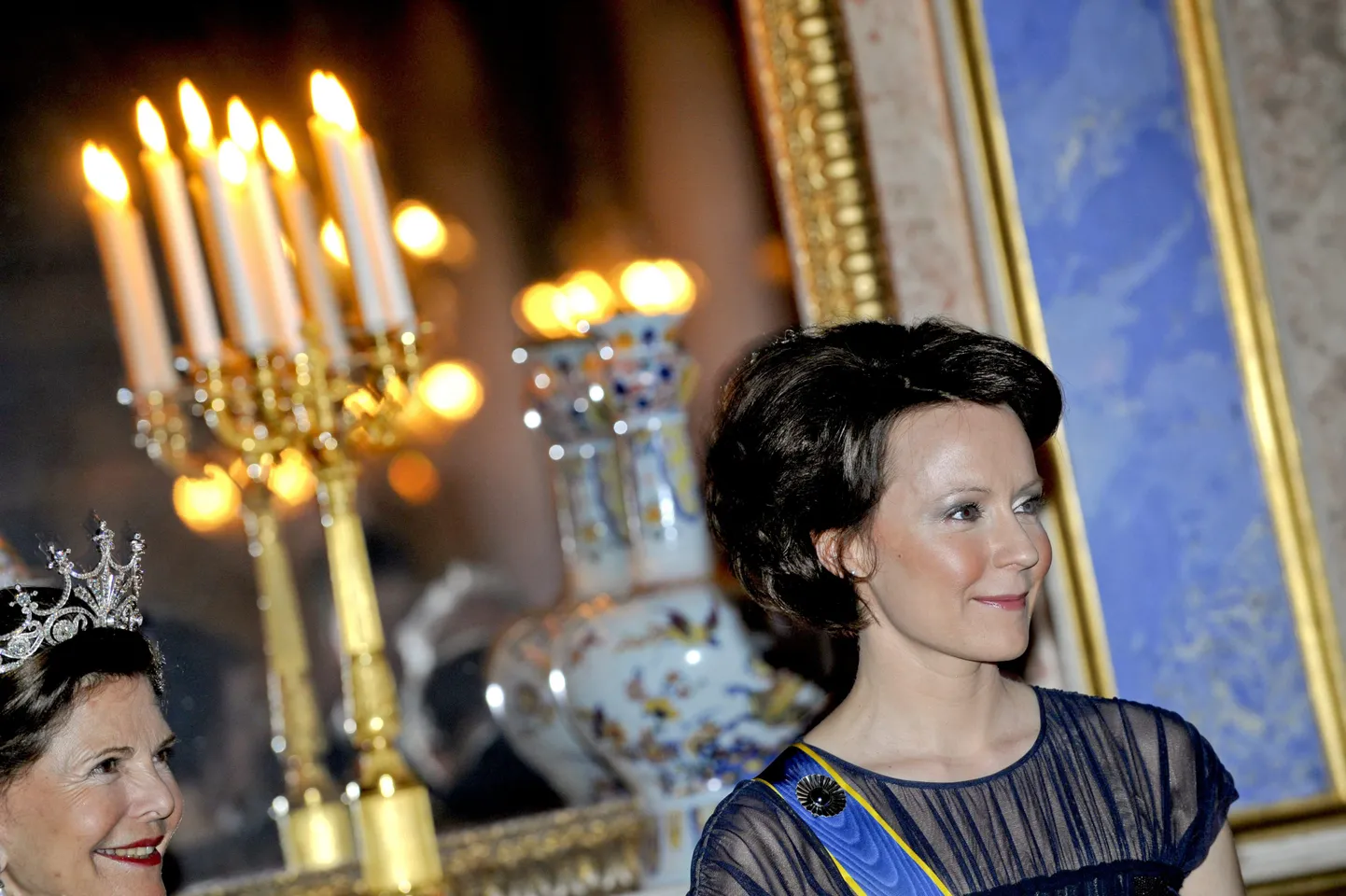 Soome esileedi Jenni Haukio koos Rootsi kuninganna Silviaga (vasakul).