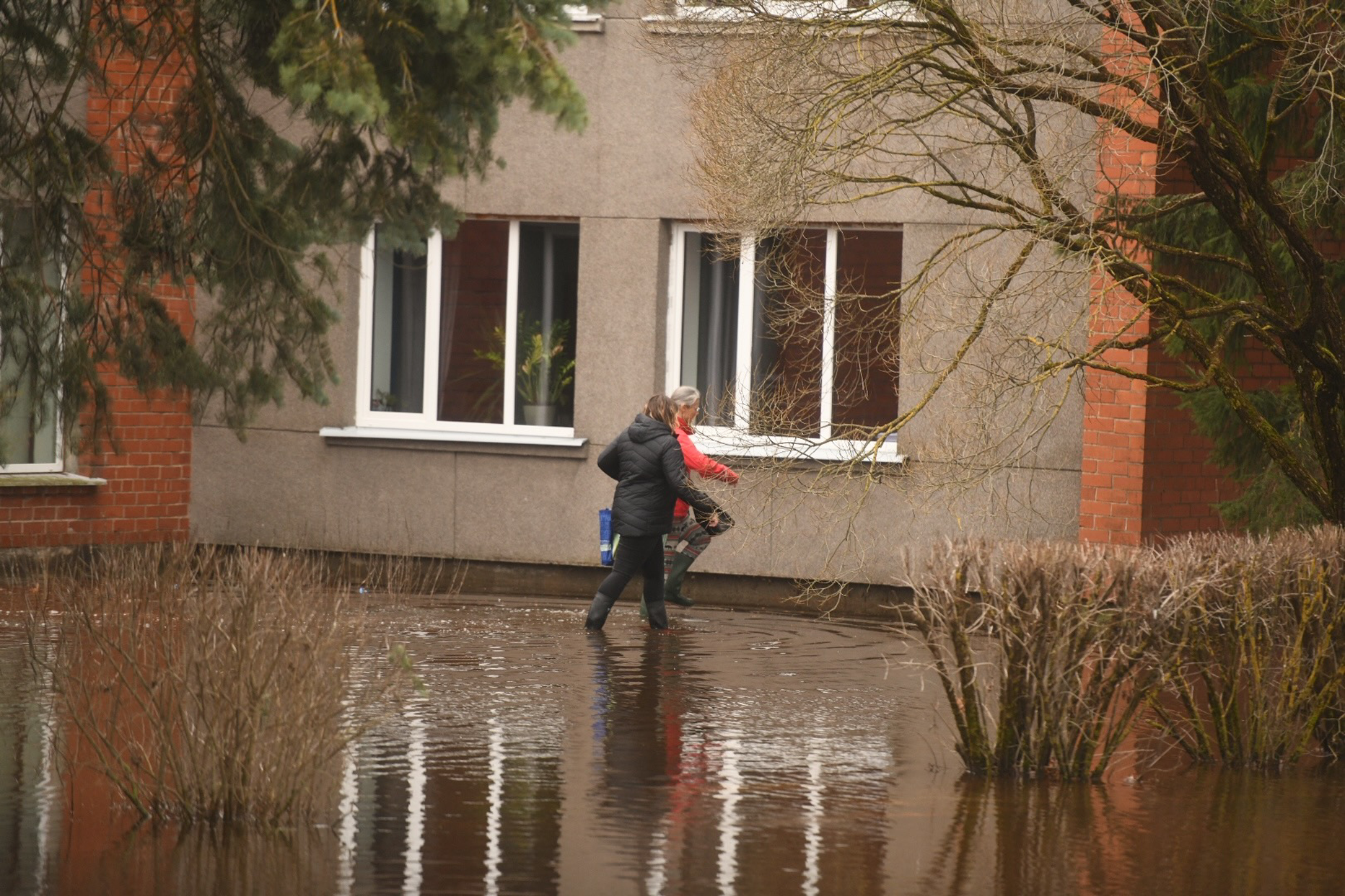 Applūdusī Jēkabpils.