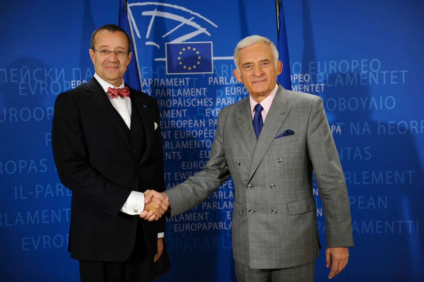 President Toomas Hendrik Ilves ja europarlamendi president Jerzy Buzek.