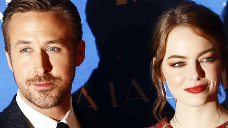 Raiens Goslings (Ryan Gosling) un Emma Stouna (Emma Stone) filmas "La La Land" pirmizrādē