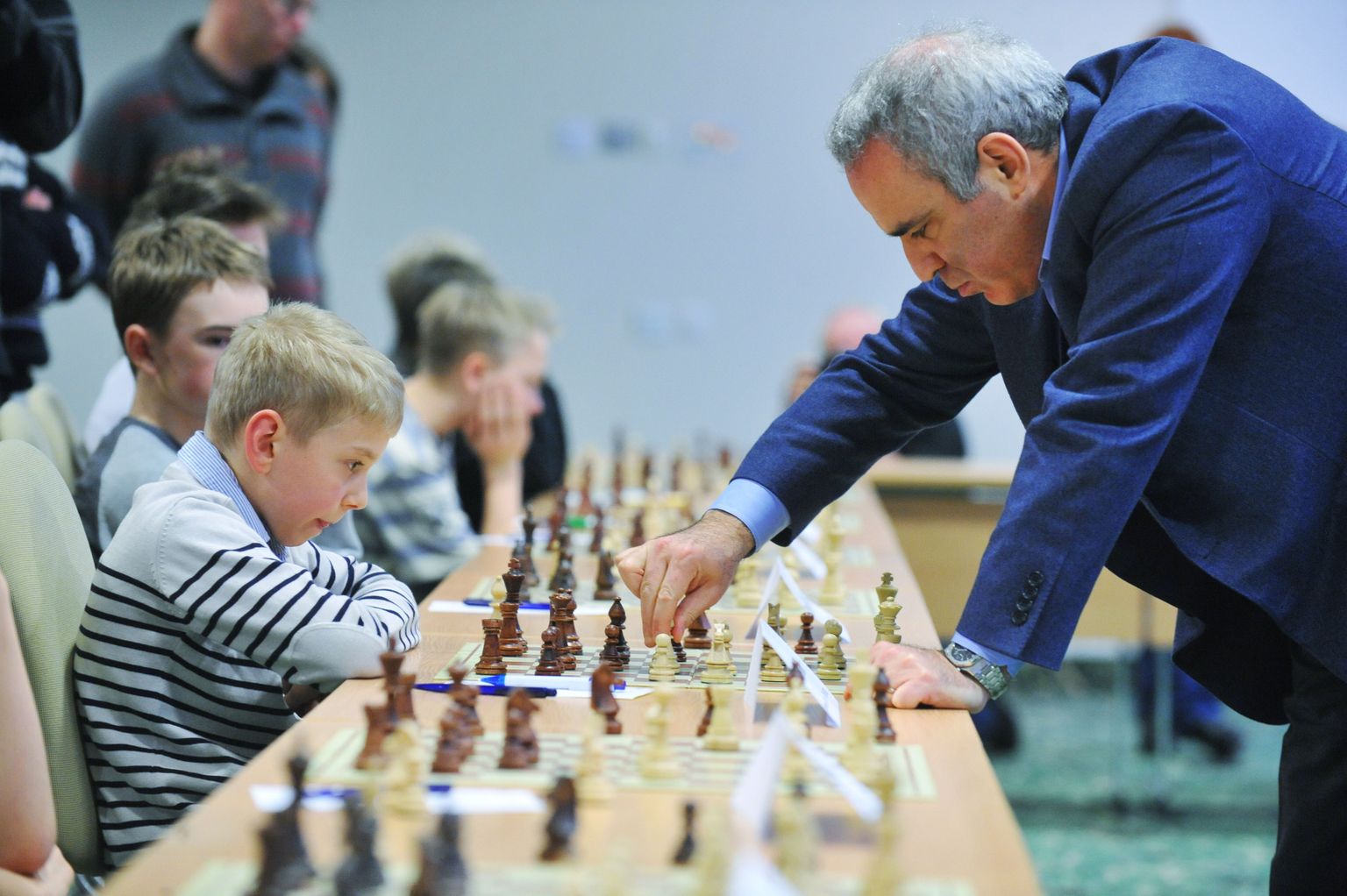 9-aastane Kirill Tšukavin ja Garri Kasparov.