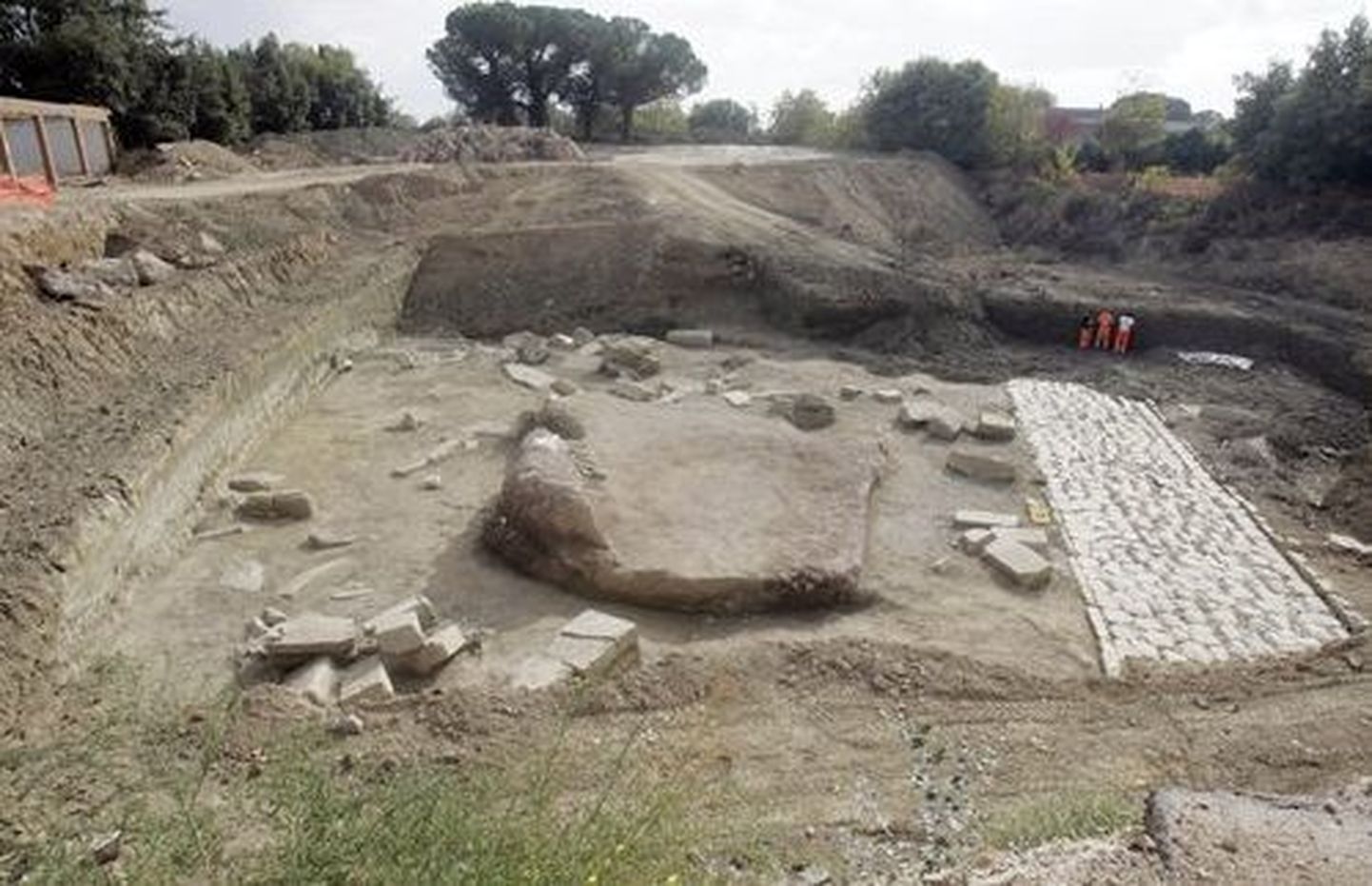 Roomas leiti ragbistaadioni renoveerimise käigus nekropol