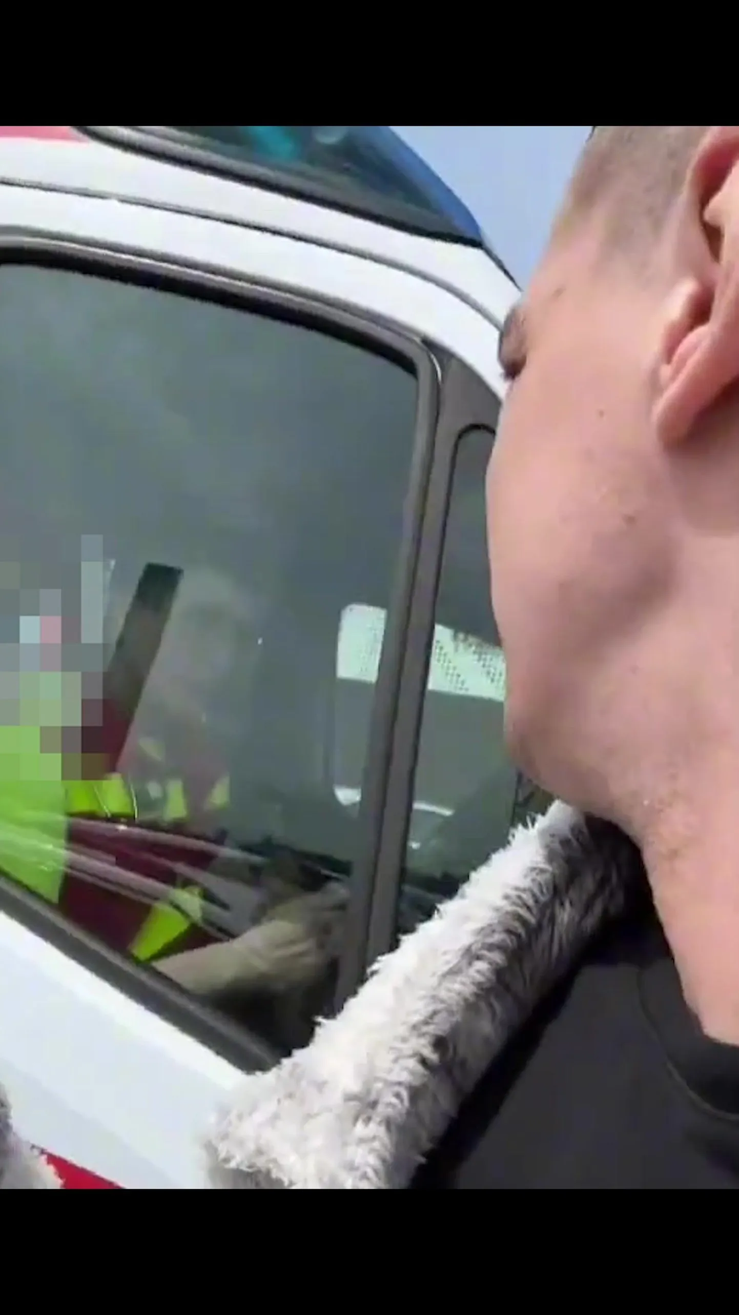 Video TikTokis.