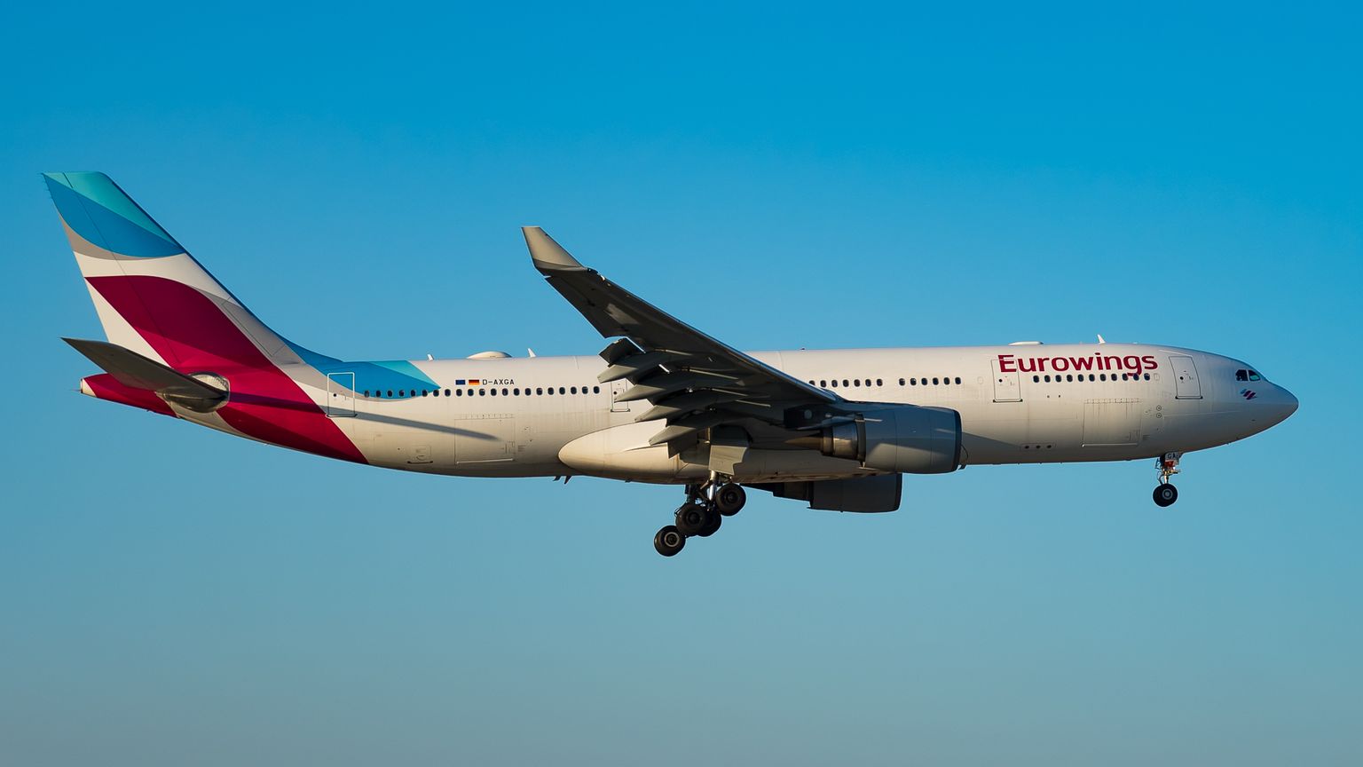 Eurowingsiga seotud Eurowings Discover lendab mitmetesse kaugsihtkohtadesse näiteks Kuubal, Dominikaani Vabariigis  ja Mehhikos. Nende lende ei tohiks streik  mõjutada, küll saavad segi löödud kümnete tuhandete Vahemere äärde suunduda soovijate reisiplaanid.