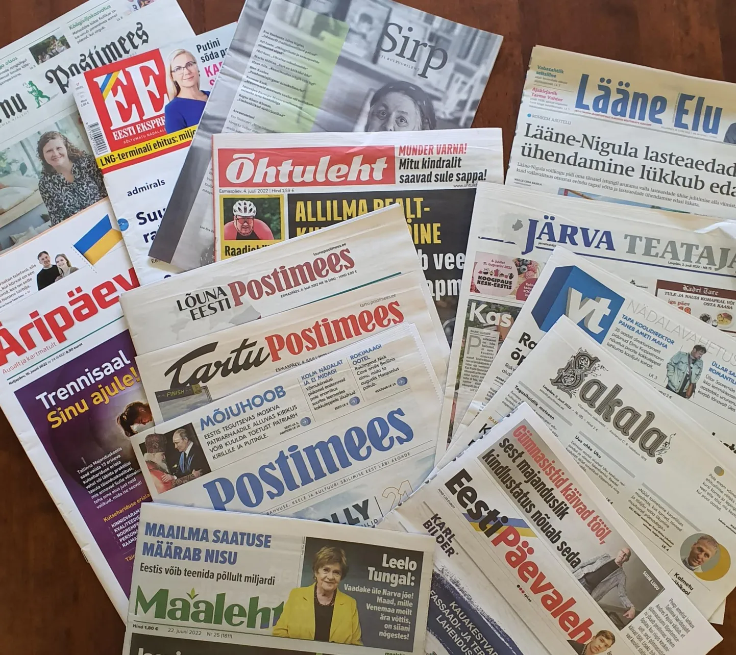 Eestis on allikakaitse reguleeritud meediateenuste seaduses.