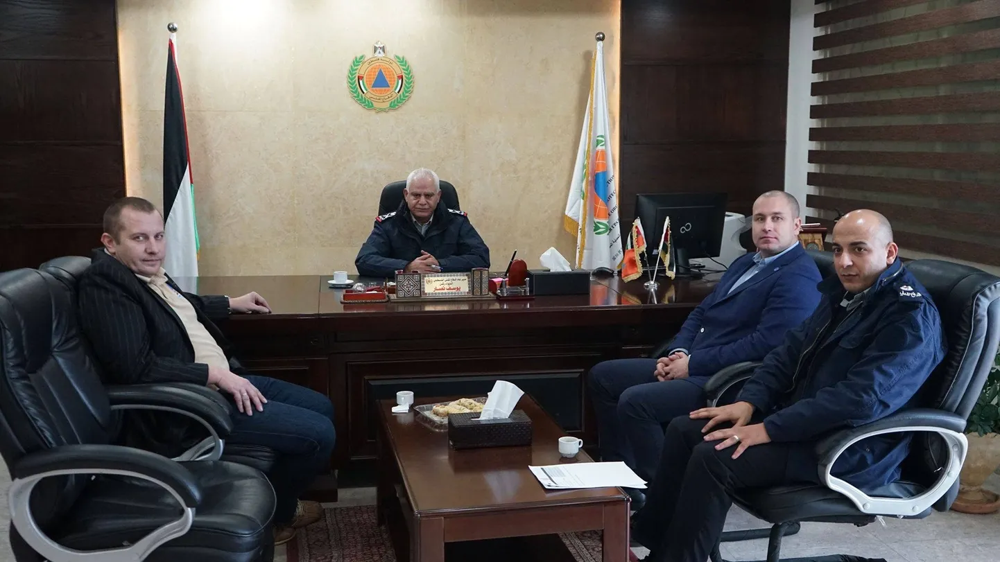 Наши спасатели в Палестине.