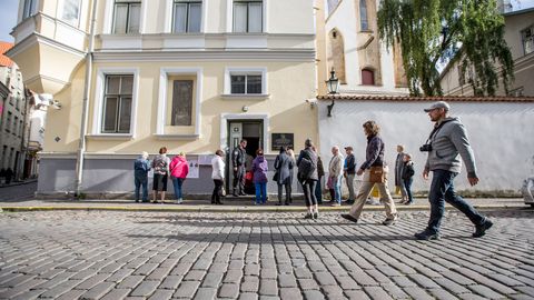 Venemaa soovib valimispäevaks saatkondade juurde miitingukeeldu