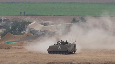Видео ⟩ Израильская армия опубликовала предполагаемые кадры вторжения войск в сектор Газа