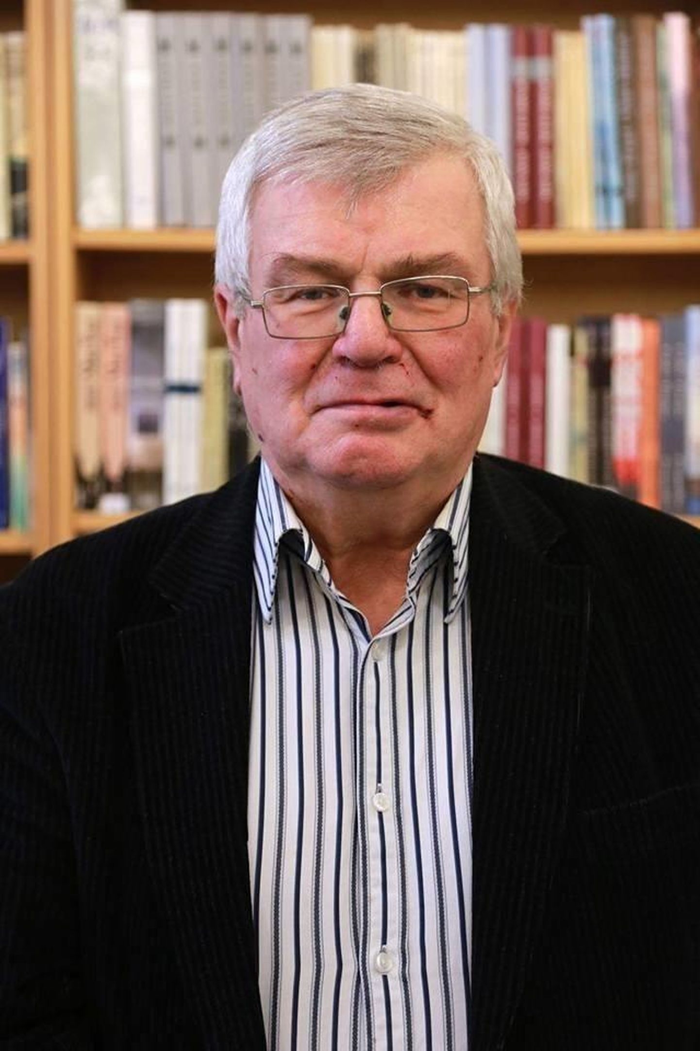 Kirjanik Olev Remsu.