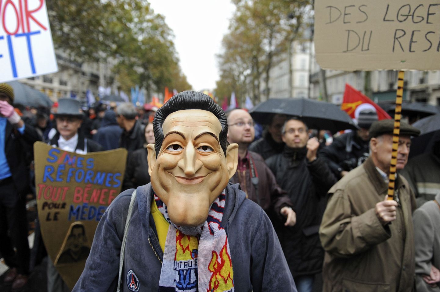 Pensionireformi vastane meeleavaldus Pariisis.