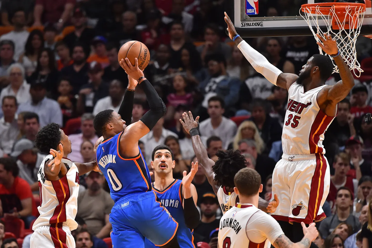 Russell Westbrook (viskel).