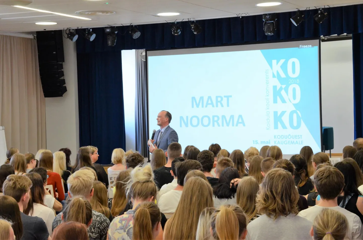Füüsik Mart Noorma pidas loengu elust ülikoolis.