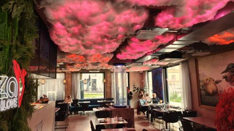 NÄDALA RESTORAN ⟩ Tuunikalahelveste tants Vana-Kalamajas. Izakaya