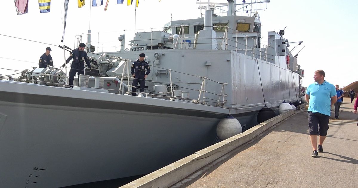 VIDEO: Roomassaares võeti vastu miinijahtija Admiral Cowan