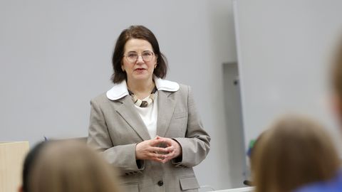 Estonia's tobacco law draft led by justice ministry, not health