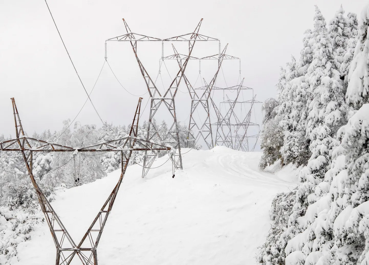 Tulevikutehingud näitavad veebruari elektri börsihinnaks 63-64 eurot, mis on ligi viiendiku kõrgem detsembrikuu hinnast.