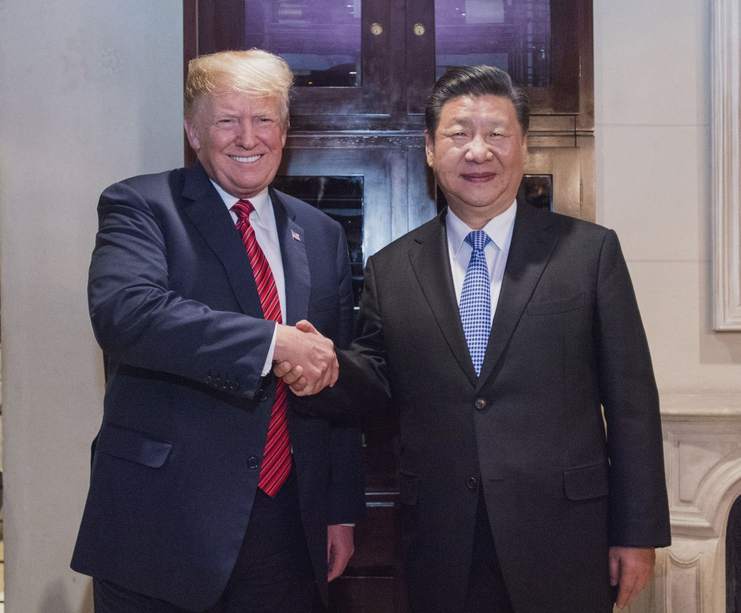 USA president Donald Trump Hiina presidendi Xi Jinpingiga.