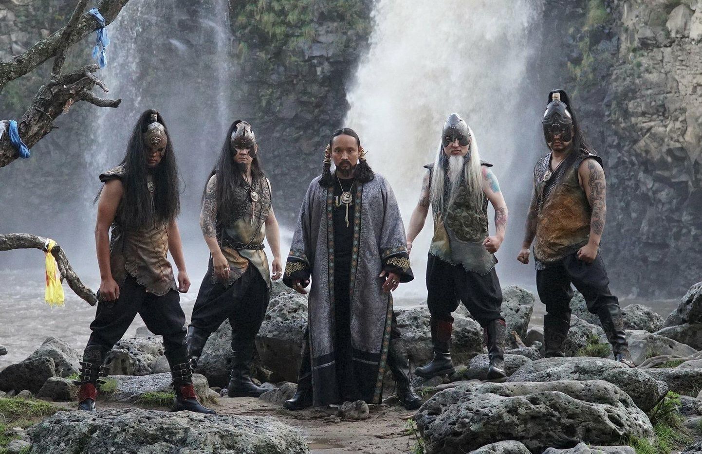 Mongoolia ansambel Uuhai ühendab metal-muusika traditsioonilise kõrilaulu khöömii’ga.