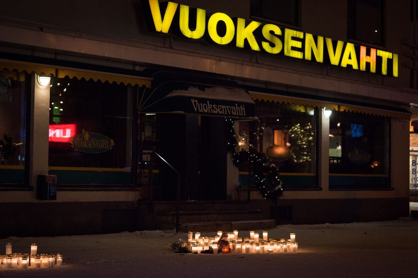 Женщины были убиты у ресторана Vuoksenvahti в городе Иматра.