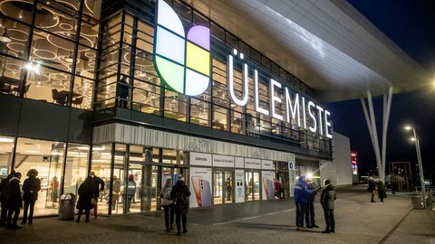 Несмотря на ограничения на выходных в центре Ülemiste останутся работать почти 40 магазинов