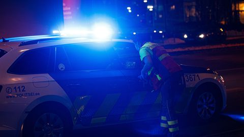 Kraavi sõitnud autost viidi kaks noort haiglasse