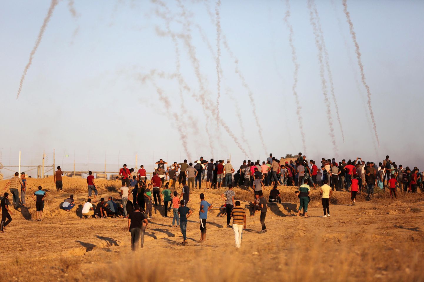 Palestiinlaste järjekordne meeleavaldus Iisraeli ja Gaza piiril.