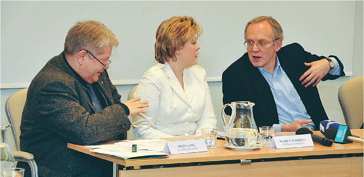 Rein Lang, Maret Maripuu ja Eiki Nestor töölepinguseaduse eelnõu debatil paar kuud tagasi.