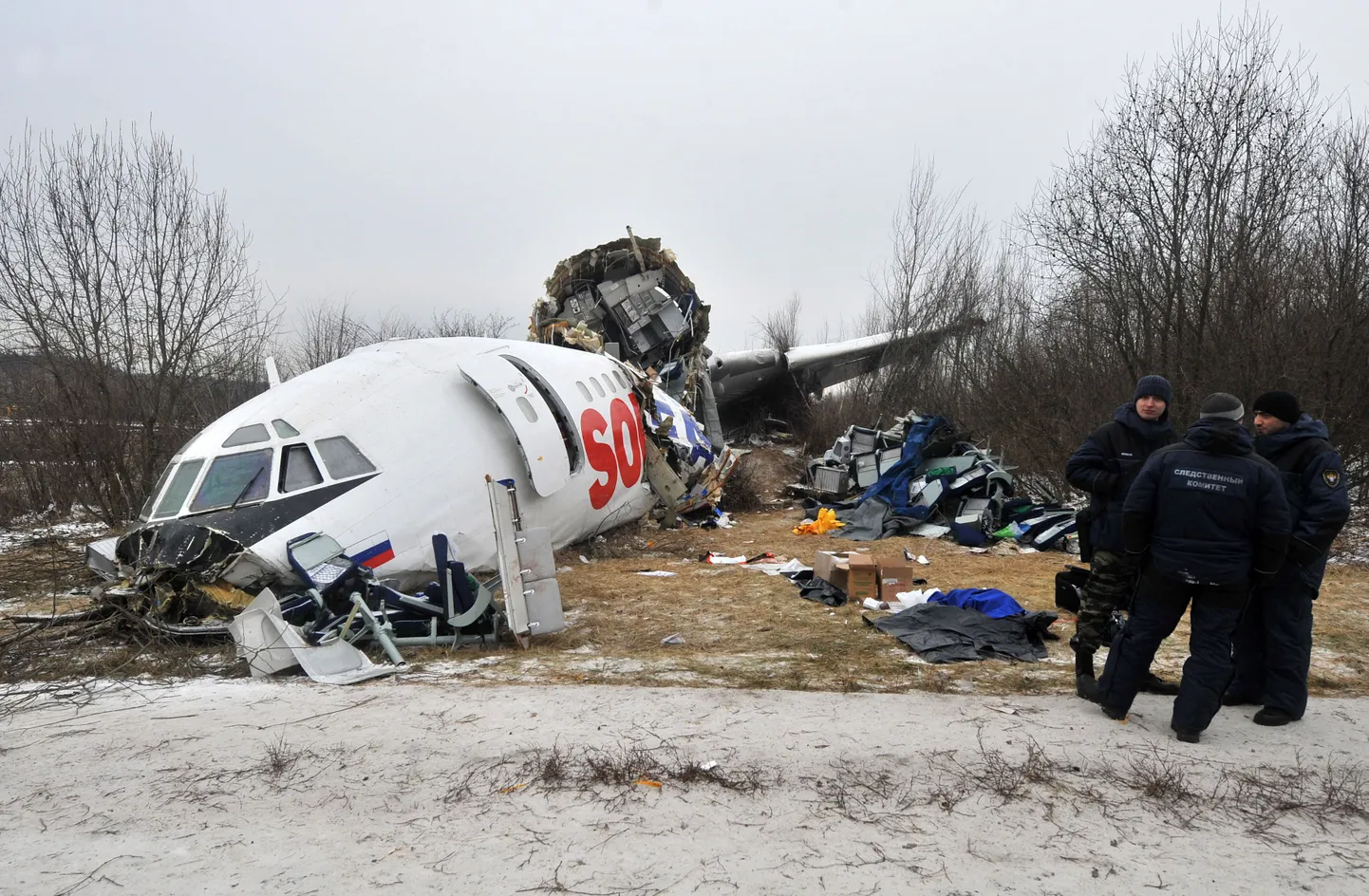2010. aasta detsembri alguses sattus üks TU-154 avariisse Domodedovol, siis hukkus vähemalt 3 inimest.